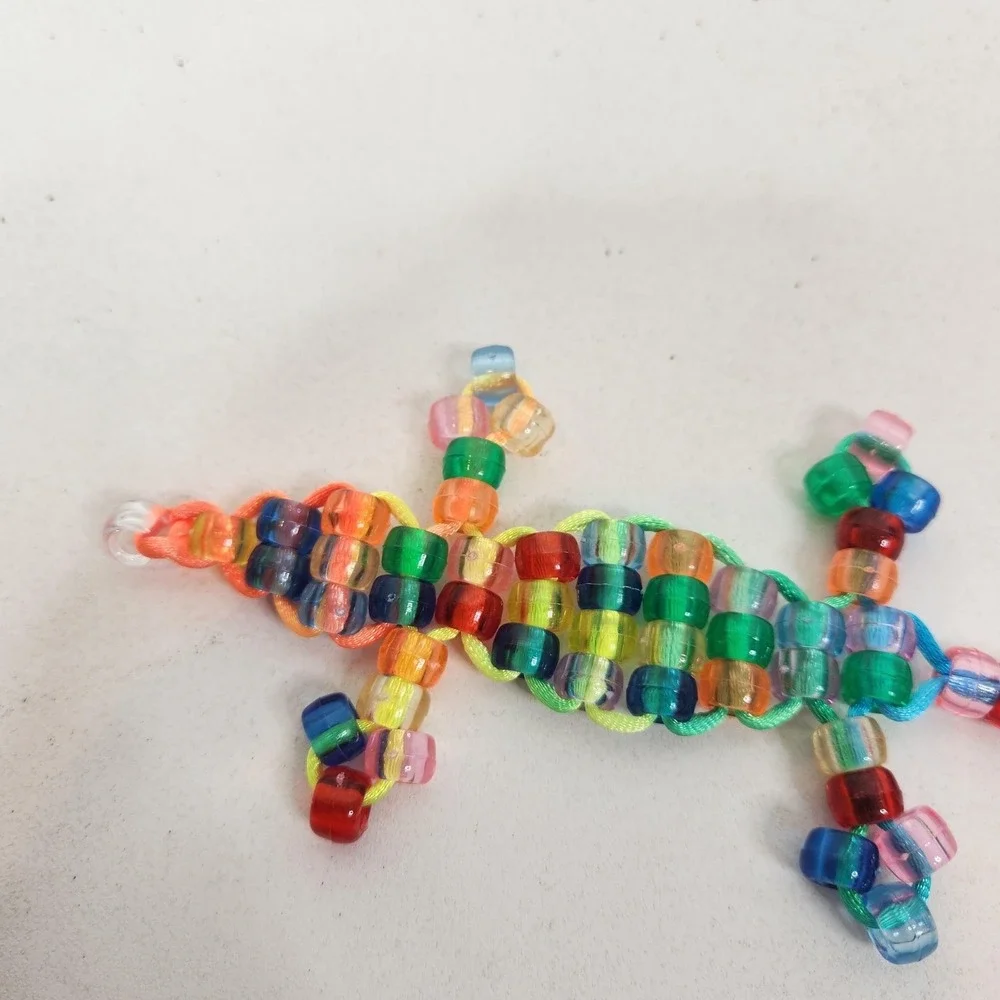 Handmade Pony Beaded Lizard Gecko Keychain Lot Of 5 Multi-Color Plastic Charms